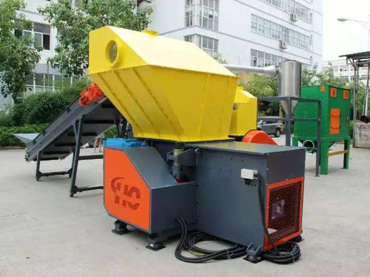 Residuos sólidos urbanos a la línea de reciclaje de madera y plástico a la provincia de Guangdong