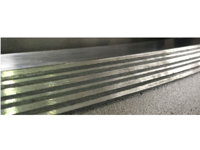 triple offset multilayer metal seal structure